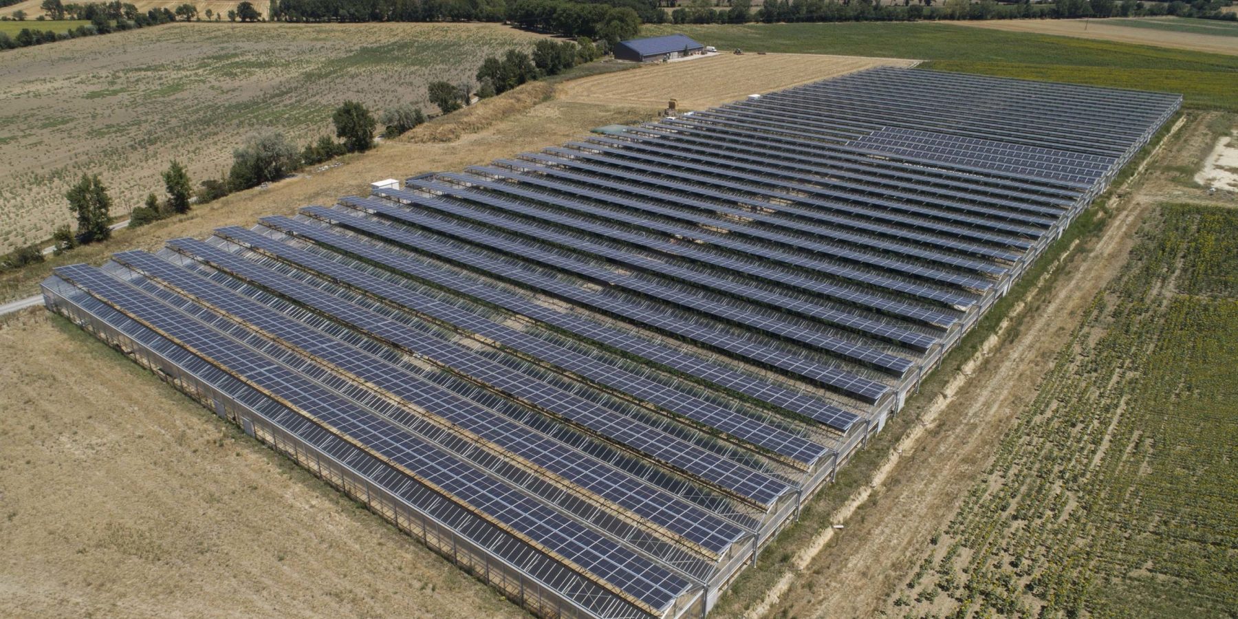 France, Aude (11), Castelnaudary, serre solaire photovoltaique URBASOLAR (vue aérienne)
